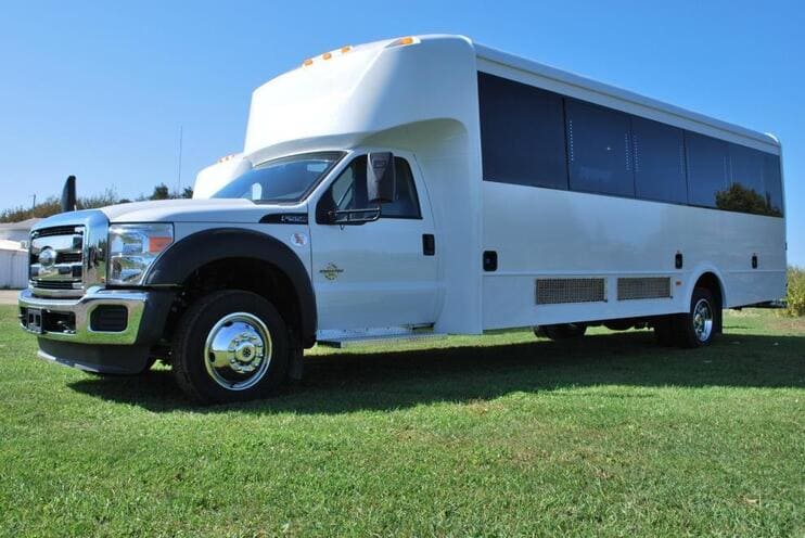 Evansville 15-35 Passenger Minibuses